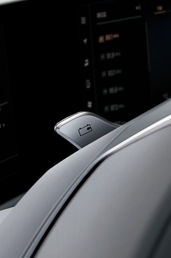 Système de freinage régénératif