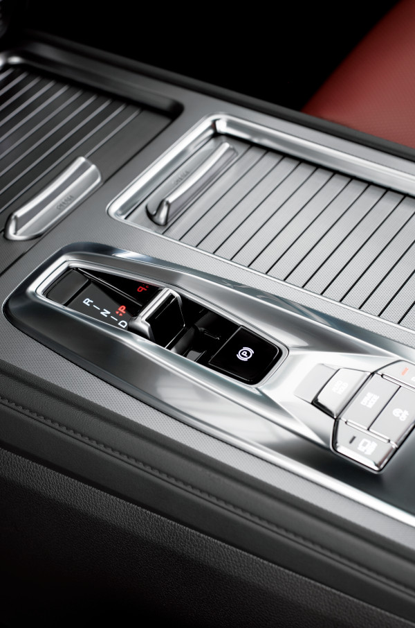 8-speed automatic transmission